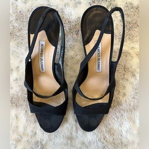 Black Manolo heels sz 37.5